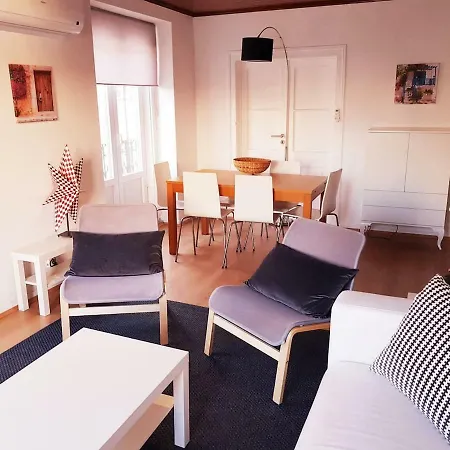 Apartment Sao Nicolau